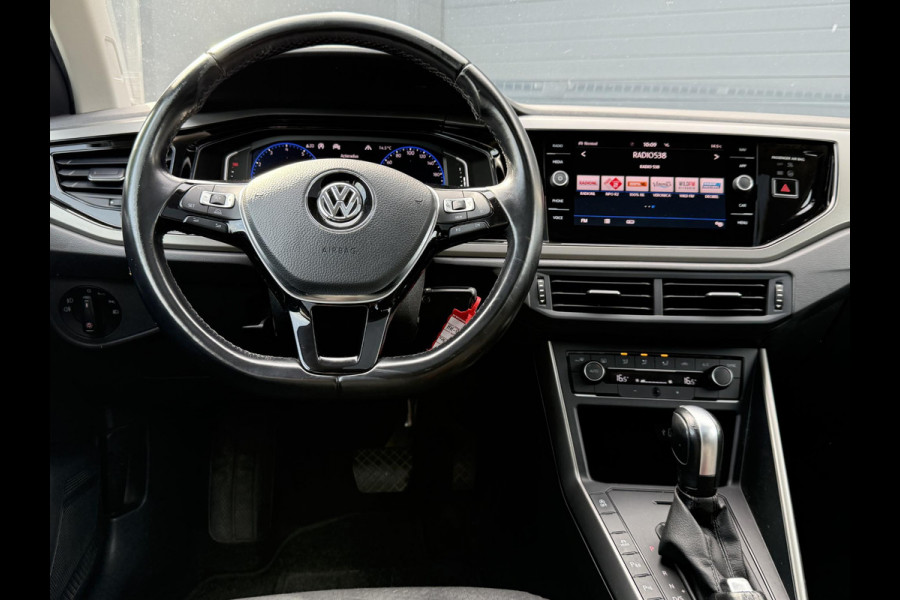 Volkswagen Polo 1.0 TSI Comfortline Business R-Line 2e Eigenaar,Automaat,Navi,Clima,Adapt cruise,Pano,Carplay,PDC V+A,Trekhaak,Elek ramen,Lm velgen,N.A.P,APK tot 02-2026