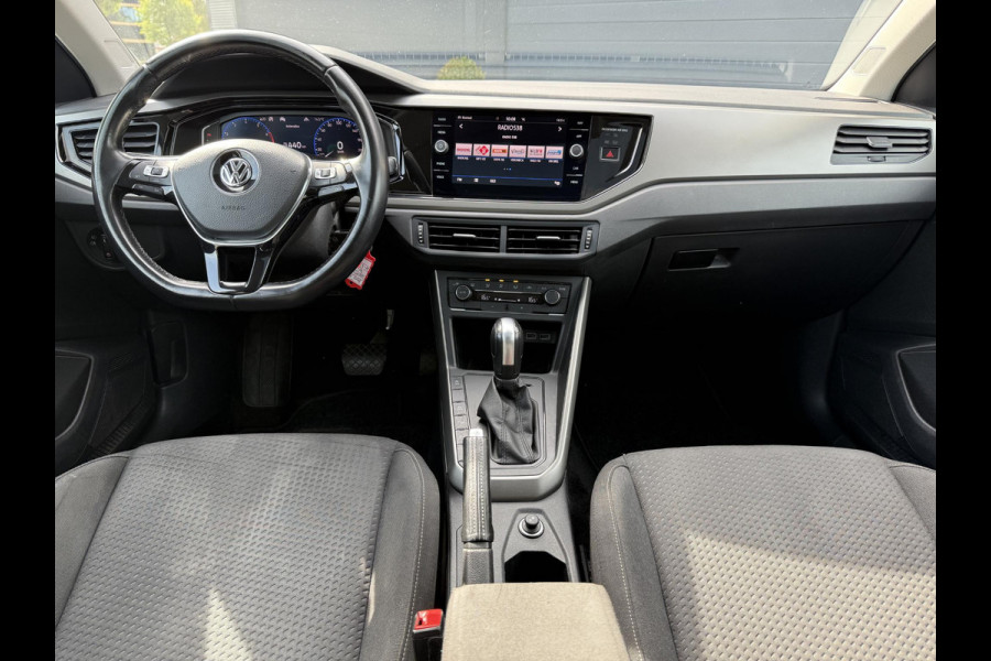 Volkswagen Polo 1.0 TSI Comfortline Business R-Line 2e Eigenaar,Automaat,Navi,Clima,Adapt cruise,Pano,Carplay,PDC V+A,Trekhaak,Elek ramen,Lm velgen,N.A.P,APK tot 02-2026