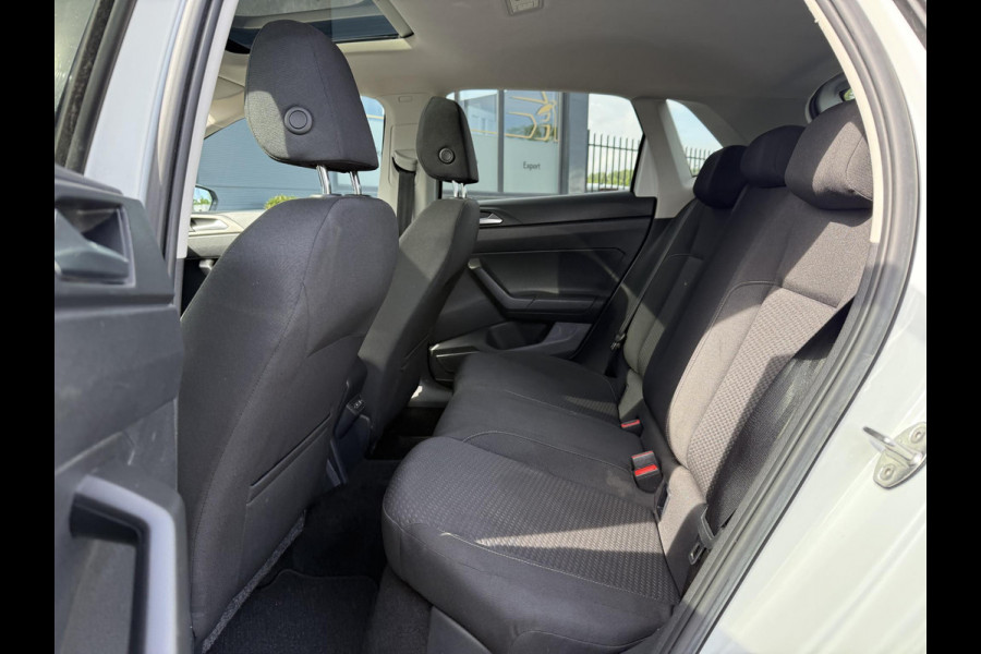Volkswagen Polo 1.0 TSI Comfortline Business R-Line 2e Eigenaar,Automaat,Navi,Clima,Adapt cruise,Pano,Carplay,PDC V+A,Trekhaak,Elek ramen,Lm velgen,N.A.P,APK tot 02-2026