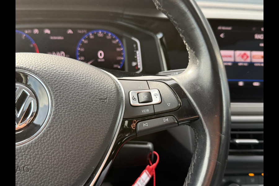 Volkswagen Polo 1.0 TSI Comfortline Business R-Line 2e Eigenaar,Automaat,Navi,Clima,Adapt cruise,Pano,Carplay,PDC V+A,Trekhaak,Elek ramen,Lm velgen,N.A.P,APK tot 02-2026