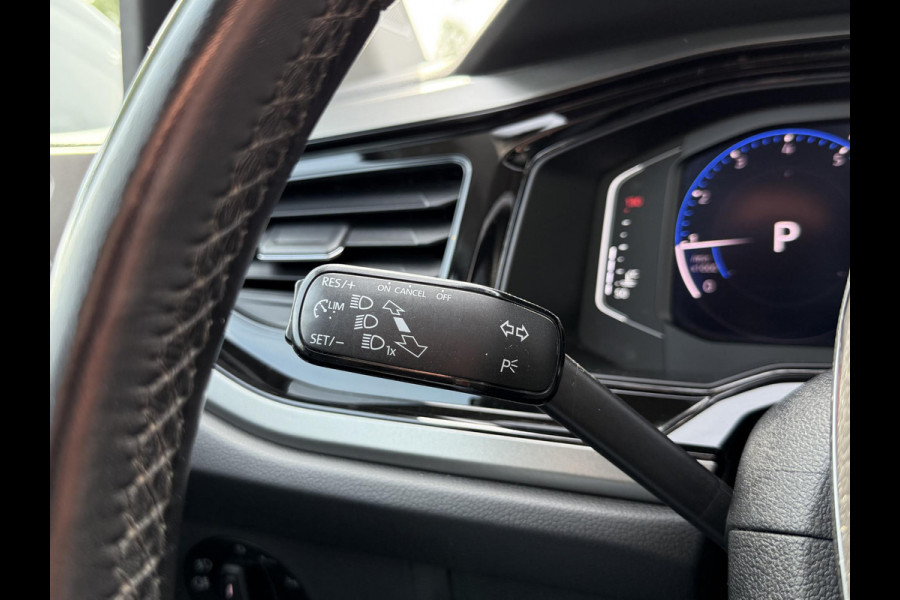 Volkswagen Polo 1.0 TSI Comfortline Business R-Line 2e Eigenaar,Automaat,Navi,Clima,Adapt cruise,Pano,Carplay,PDC V+A,Trekhaak,Elek ramen,Lm velgen,N.A.P,APK tot 02-2026