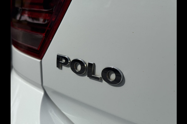 Volkswagen Polo 1.0 TSI Comfortline Business R-Line 2e Eigenaar,Automaat,Navi,Clima,Adapt cruise,Pano,Carplay,PDC V+A,Trekhaak,Elek ramen,Lm velgen,N.A.P,APK tot 02-2026
