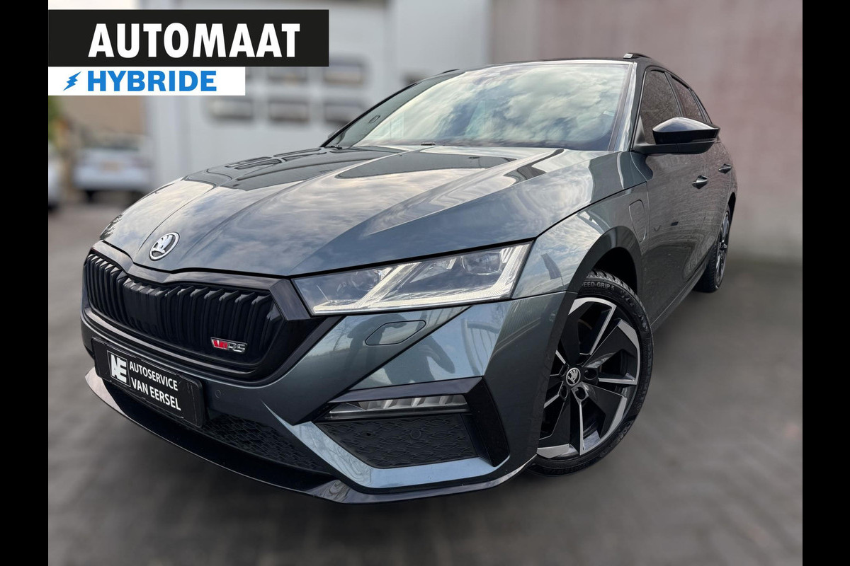 Škoda Octavia 1.4 TSI RS iV PHEV Business ACC / PDC / LED / RS KUIPSTOELEN / 180 KW / 245PK Škoda Octavia 1.4 TSI RS iV PHEV Business ACC / PDC / LED / RS KUIPSTOELEN / 180 KW / 245PK
