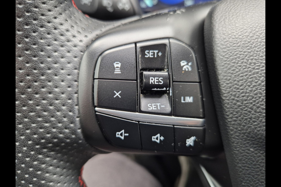 Ford Kuga 1.5 EcoBoost StxLine, airco,cruise,navigatie/camera.stoel/stuur/achterbank verwarmingparkeersensoren,