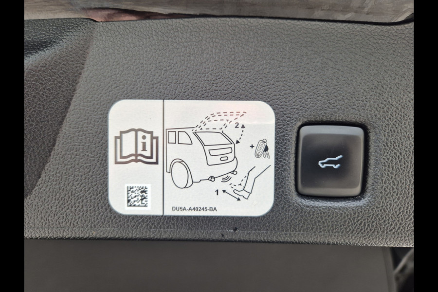 Ford Kuga 1.5 EcoBoost StxLine, airco,cruise,navigatie/camera.stoel/stuur/achterbank verwarmingparkeersensoren,