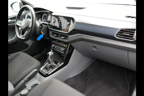 Volkswagen T-Cross 1.5 TSI Style 150pk DSG | Adaptive Cruise | Beats Audio | Stoelverwarming | Apple Carplay | Sfeerverlichting | Parkassist | Navi Full Map | DAB |