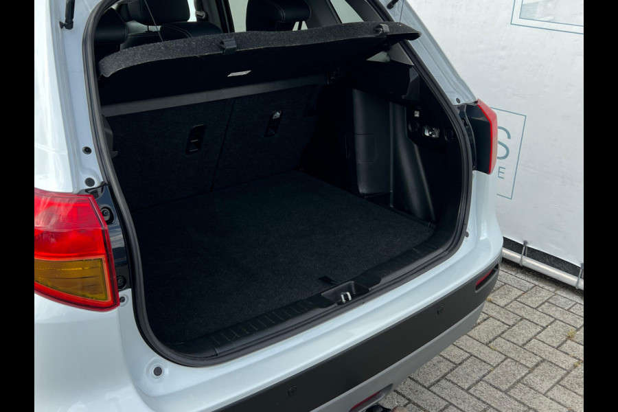 Suzuki Vitara 1.6 High Executive 1/2 LEDER | STOELVERWARMING | PANO | CRUISE ACC | ! 2DE PINKSTERDAG GEOPEND VAN 10:00 UUR T/M 17:00 UUR