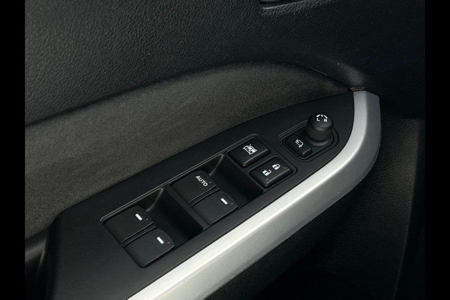 Suzuki Vitara 1.6 High Executive 1/2 LEDER | STOELVERWARMING | PANO | CRUISE ACC | ! 2DE PINKSTERDAG GEOPEND VAN 10:00 UUR T/M 17:00 UUR