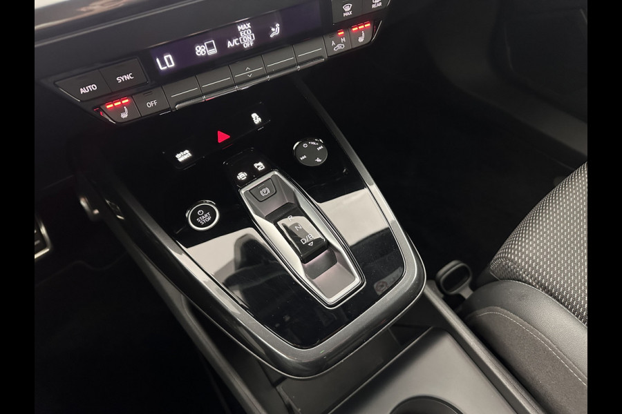 Audi Q4 e-tron 40 S edition 77 kWh S-Line-Sportpack [ 3-Fase ] (INCL-BTW) *HEAT-PUMP | LEATHER-FABRIC | MATRIX-LED | ADAPTIVE-CRUISE | AMBIENT-LIGHT | DIGI-COCKPIT | AUDI-SOUND | DAB+ | KEYLESS | SHIFT-PADDLES | CAMERA | HEATED-SPORTSEATS | 20''ALU*