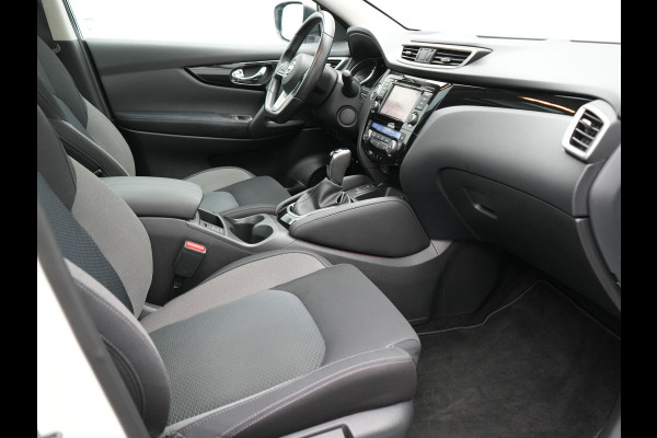 Nissan QASHQAI 1.3 DIG-T N-Connecta Automaat Dealer O.H. | Panodak | Sportstoelen Verwarmd | Apple Carplay | Navigatie | 360 Camera | Climate Control | DAB | Cruise Control |