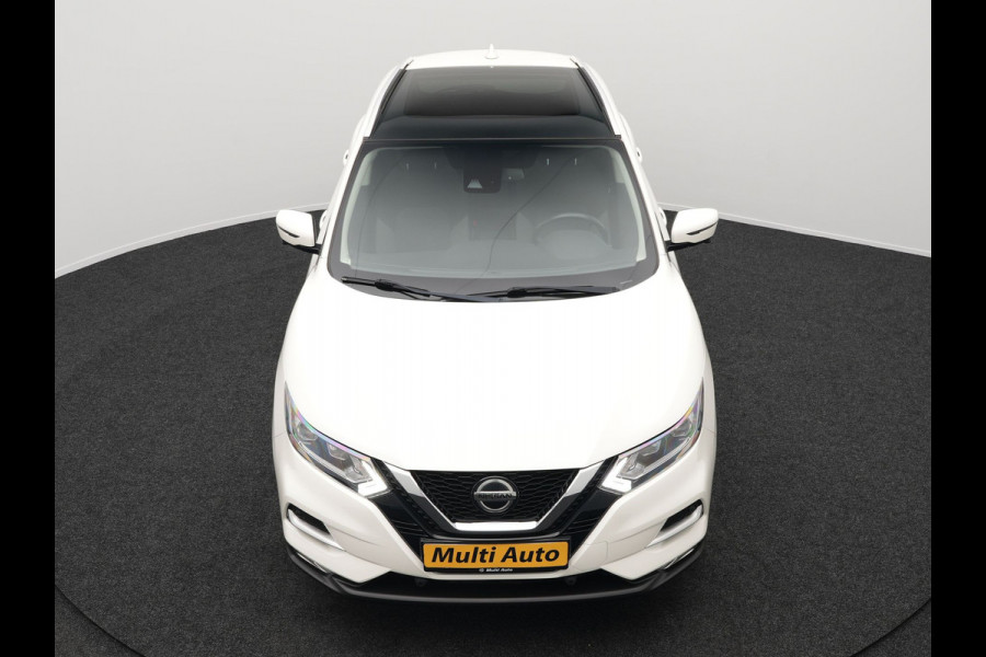 Nissan QASHQAI 1.3 DIG-T N-Connecta Automaat Dealer O.H. | Panodak | Sportstoelen Verwarmd | Apple Carplay | Navigatie | 360 Camera | Climate Control | DAB | Cruise Control |