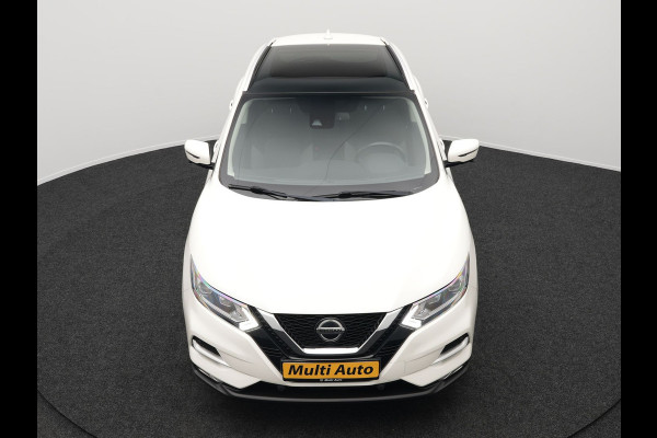 Nissan QASHQAI 1.3 DIG-T N-Connecta Automaat Dealer O.H. | Panodak | Sportstoelen Verwarmd | Apple Carplay | Navigatie | 360 Camera | Climate Control | DAB | Cruise Control |
