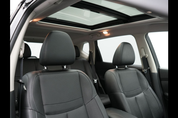 Nissan X-Trail 1.3 DIG-T Tekna Automaat | Panodak | Lederen Sportstoelen Verwarmd | Navigatie | Apple Carplay | 360 Camera | L.M. 19" | BOSE Sound | Climate Control | Cruise Control | DAB |