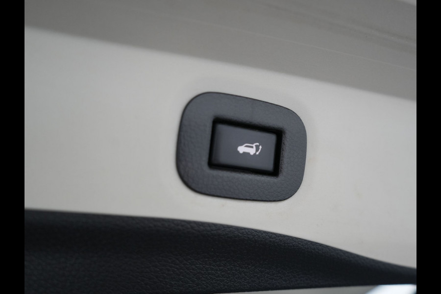 Nissan X-Trail 1.3 DIG-T Tekna Automaat | Panodak | Lederen Sportstoelen Verwarmd | Navigatie | Apple Carplay | 360 Camera | L.M. 19" | BOSE Sound | Climate Control | Cruise Control | DAB |