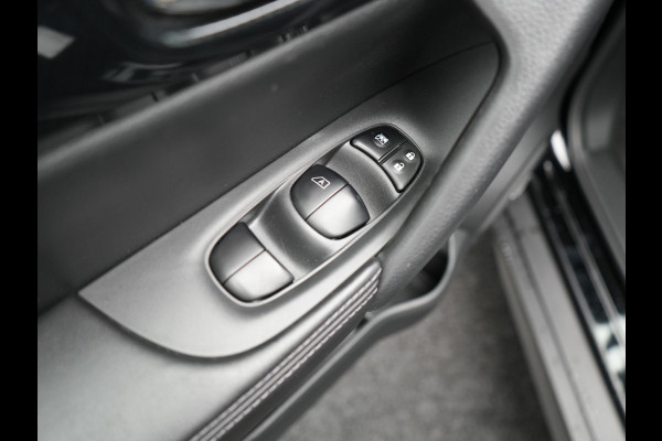 Nissan X-Trail 1.3 DIG-T Tekna Automaat | Panodak | Lederen Sportstoelen Verwarmd | Navigatie | Apple Carplay | 360 Camera | L.M. 19" | BOSE Sound | Climate Control | Cruise Control | DAB |