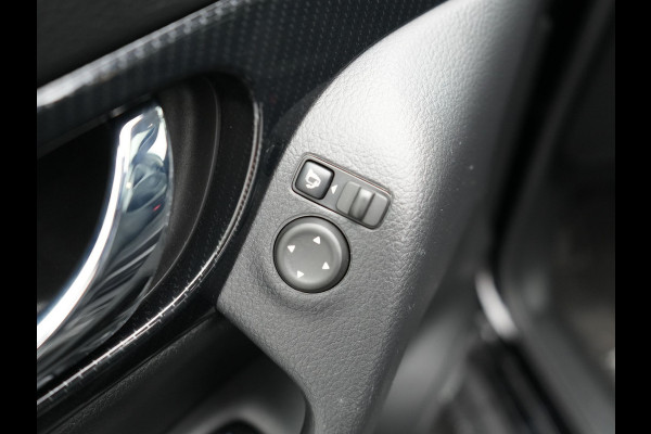 Nissan X-Trail 1.3 DIG-T Tekna Automaat | Panodak | Lederen Sportstoelen Verwarmd | Navigatie | Apple Carplay | 360 Camera | L.M. 19" | BOSE Sound | Climate Control | Cruise Control | DAB |