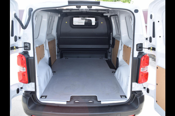 Peugeot Expert L2 2.0 145PK | BETIMMERING | CAMERA + SENSOREN | CARPLAY | NAVIGATIE | TREKHAAK
