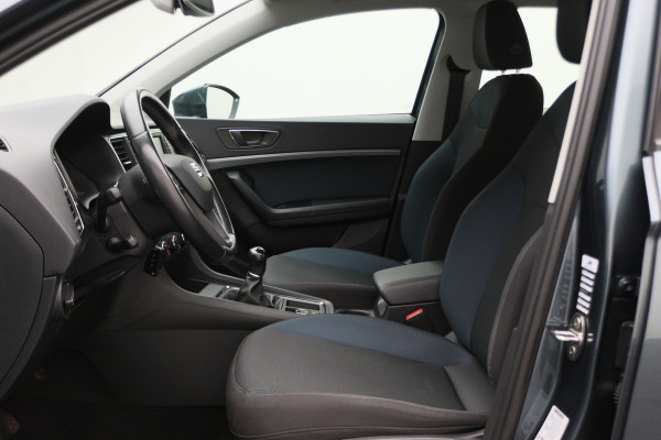 Seat Ateca 1.0 EcoTSI Style Apple Carplay, Climate, Lane Assist, Cruise, PDC, 18"