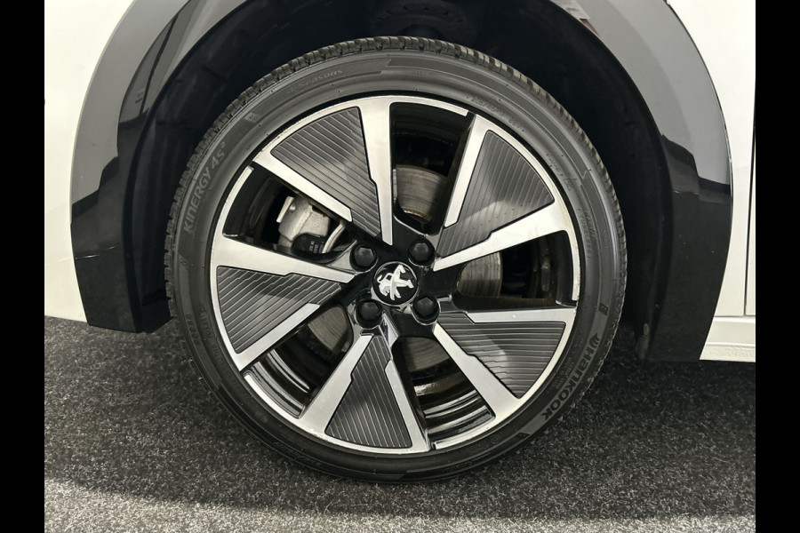 Peugeot e-208 EV GT Pack 50 kWh | Zwart dak | 100 % dealeronderhouden | Soh (batterijcheck) 91,06 %