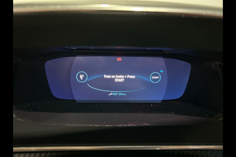 Peugeot e-208 EV GT Pack 50 kWh | Zwart dak | 100 % dealeronderhouden | Soh (batterijcheck) 91,06 %