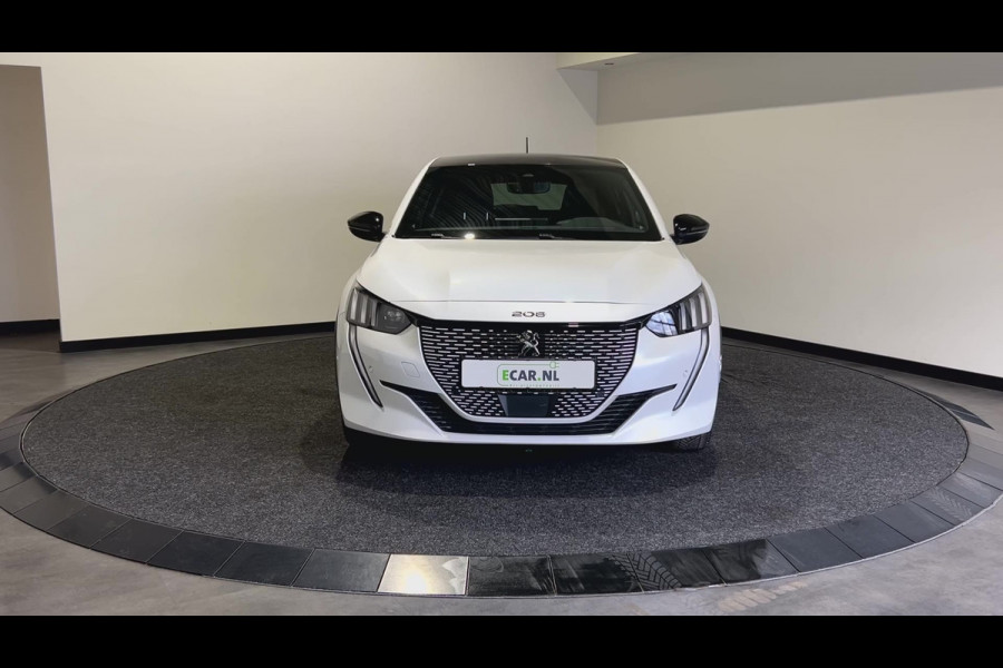 Peugeot e-208 EV GT Pack 50 kWh | Zwart dak | 100 % dealeronderhouden | Soh (batterijcheck) 91,06 %