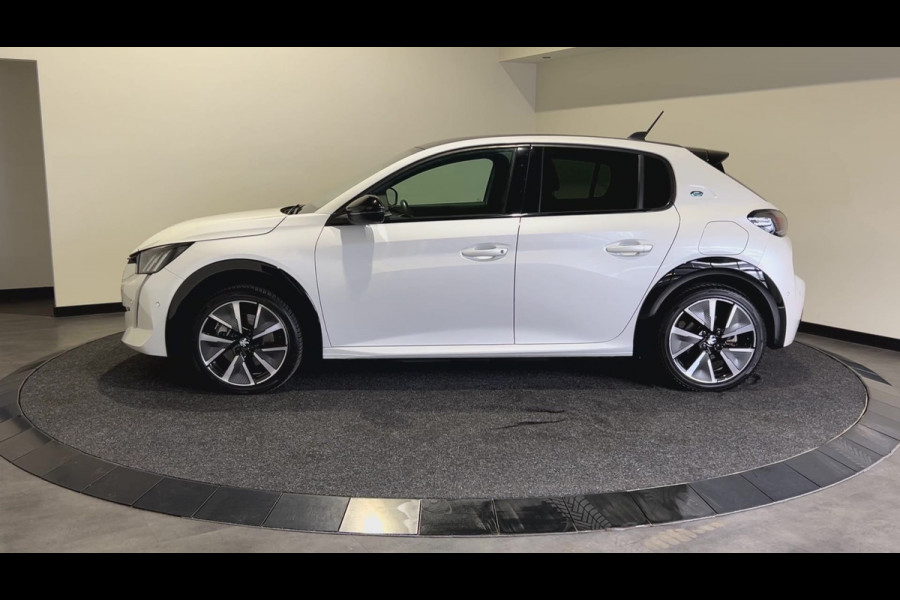 Peugeot e-208 EV GT Pack 50 kWh | Zwart dak | 100 % dealeronderhouden | Soh (batterijcheck) 91,06 %