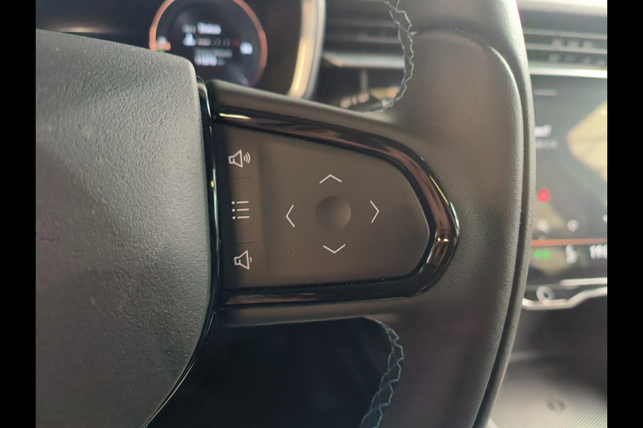 Lynk & Co 01 1.5 261PK Plug-in Hybrid * 360* camera Pano/dak Apple/Carplay Adaptive/Cruise Rijklaar + 12 maandne Bovag-garantie Henk Jongen Auto's in Helmond,  al 50 jaar service zoals 't hoort!