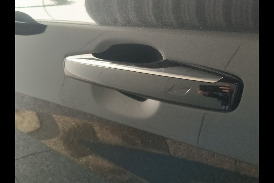 Lynk & Co 01 1.5 261PK Plug-in Hybrid * 360* camera Pano/dak Apple/Carplay Adaptive/Cruise Rijklaar + 12 maandne Bovag-garantie Henk Jongen Auto's in Helmond,  al 50 jaar service zoals 't hoort!