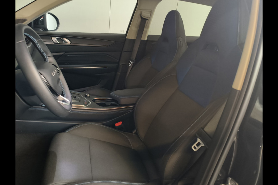 Lynk & Co 01 1.5 261PK Plug-in Hybrid * 360* camera Pano/dak Apple/Carplay Adaptive/Cruise Rijklaar + 12 maandne Bovag-garantie Henk Jongen Auto's in Helmond,  al 50 jaar service zoals 't hoort!