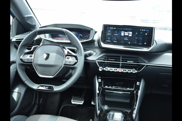 Peugeot 208 Hybrid 100 e-DCS6 GT PANORAMADAK | NAVI & CARPLAY | ACHTERUITRIJCAMERA MET SENSOREN | E.C.C. |