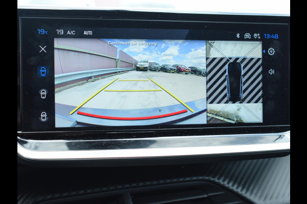 Peugeot 208 Hybrid 100 e-DCS6 GT PANORAMADAK | NAVI & CARPLAY | ACHTERUITRIJCAMERA MET SENSOREN | E.C.C. |