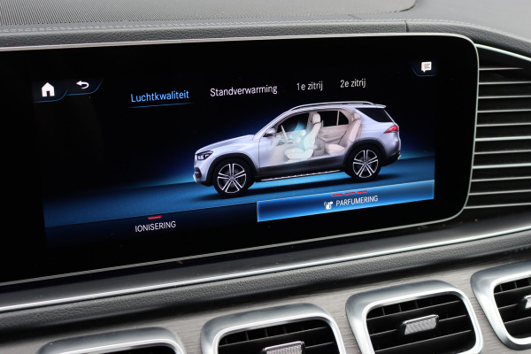 Mercedes-Benz GLE 450 4MATIC Premium+ AMG Line Aut9 | Luchtvering | Distronic+ | Trekhaak | Elek. stoelen Achter | HUD | Panoramadak | Memory | Zonnescherm | Standkachel | Parfumering |