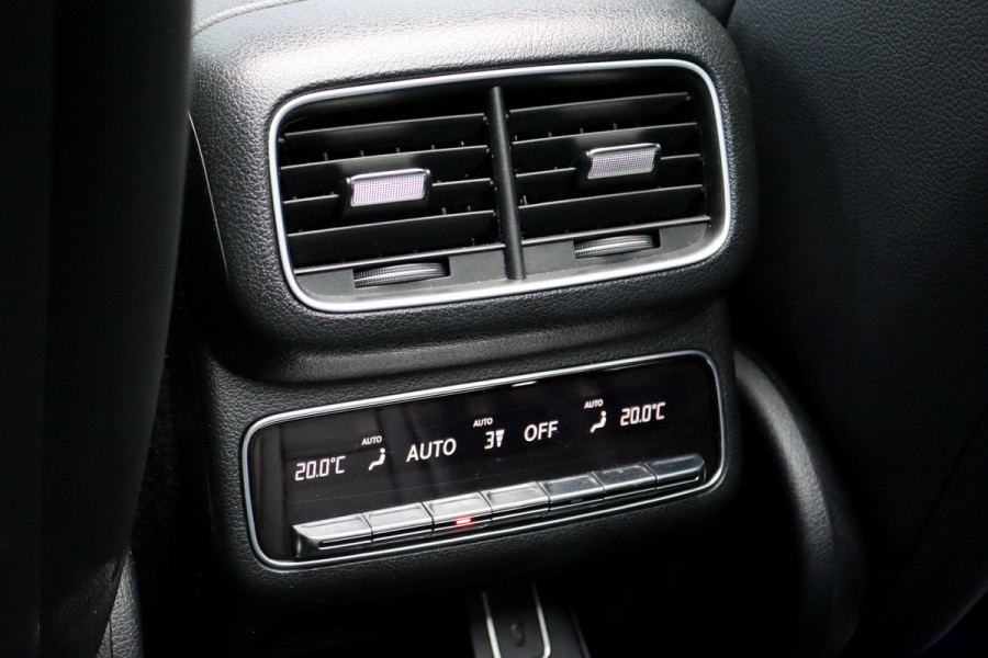 Mercedes-Benz GLE 450 4MATIC Premium+ AMG Line Aut9 | Luchtvering | Distronic+ | Trekhaak | Elek. stoelen Achter | HUD | Panoramadak | Memory | Zonnescherm | Standkachel | Parfumering |