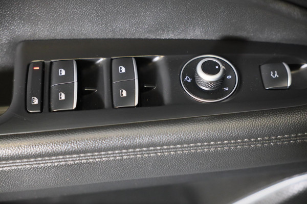 Alfa Romeo Stelvio 2.0 T AWD 6C Villa d'Este / Acc / Lane Assist / HK / Dode Hoek / Camera / Open Panoramadak / Led / Pdc / 20 Inc