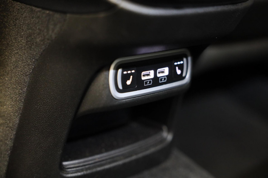 Alfa Romeo Stelvio 2.0 T AWD 6C Villa d'Este / Acc / Lane Assist / HK / Dode Hoek / Camera / Open Panoramadak / Led / Pdc / 20 Inc