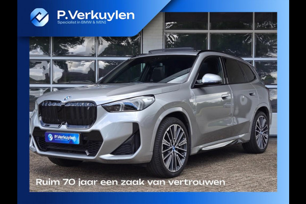 BMW iX1 XDRIVE30 LAUNCH ED. I M PAKKET I 20 INCH I PANORAMA I HARMAN & KARDON