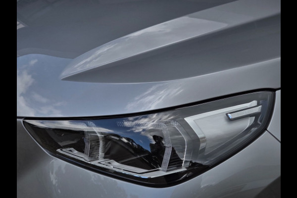 BMW iX1 XDRIVE30 LAUNCH ED. I M PAKKET I 20 INCH I PANORAMA I HARMAN & KARDON