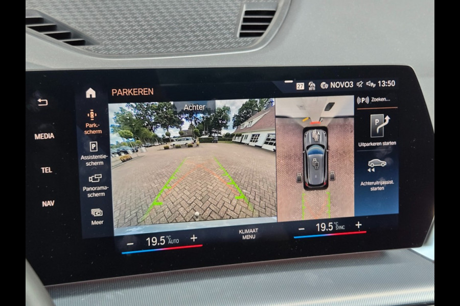 BMW iX1 XDRIVE30 LAUNCH ED. I M PAKKET I 20 INCH I PANORAMA I HARMAN & KARDON