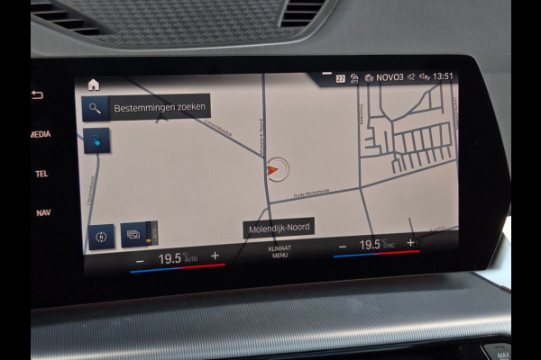 BMW iX1 XDRIVE30 LAUNCH ED. I M PAKKET I 20 INCH I PANORAMA I HARMAN & KARDON