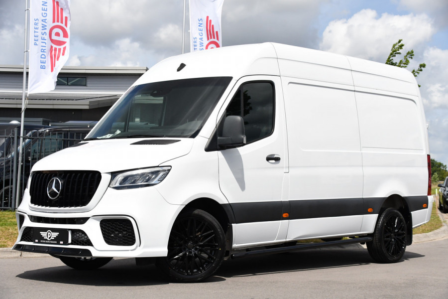 Mercedes-Benz Sprinter 319 V6 3.0 CDI L2H2 AMG Pakket! Camera, Cruise, Carplay, Automaat, LED, 190PK, Multimedia, Stoelverwarming, UNIEK!