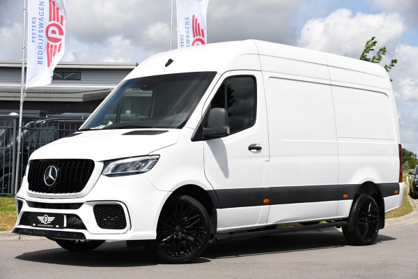 Mercedes-Benz Sprinter 319 V6 3.0 CDI L2H2 AMG Pakket! Camera, Cruise, Carplay, Automaat, LED, 190PK, Multimedia, Stoelverwarming, UNIEK!