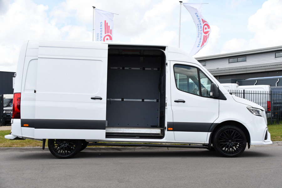 Mercedes-Benz Sprinter 319 V6 3.0 CDI L2H2 AMG Pakket! Camera, Cruise, Carplay, Automaat, LED, 190PK, Multimedia, Stoelverwarming, UNIEK!