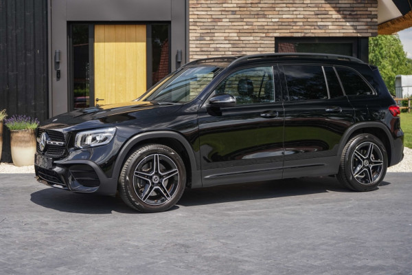 Mercedes-Benz Glb 250 AMG 225PK DCT-8 Pano/Sfeer/Night/Burmester