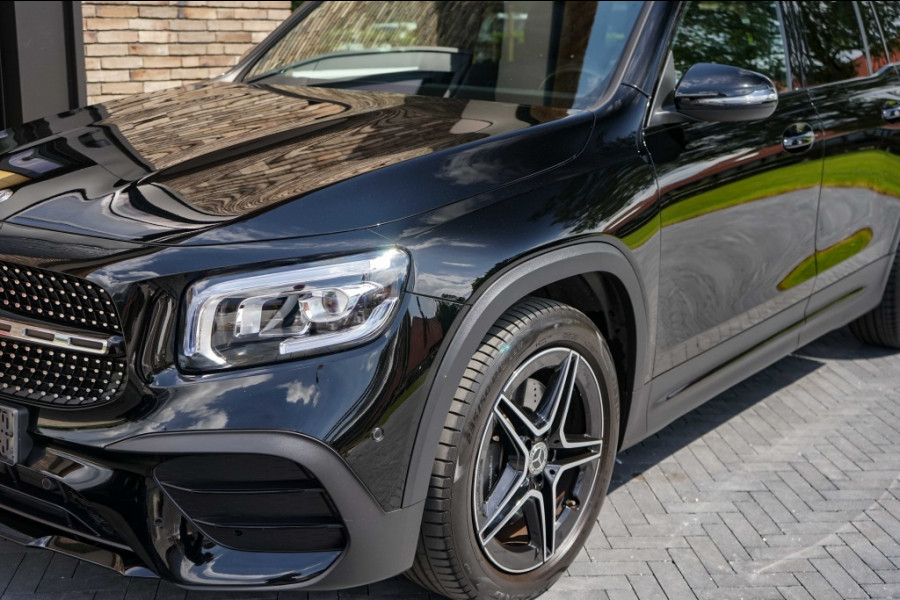 Mercedes-Benz Glb 250 AMG 225PK DCT-8 Pano/Sfeer/Night/Burmester
