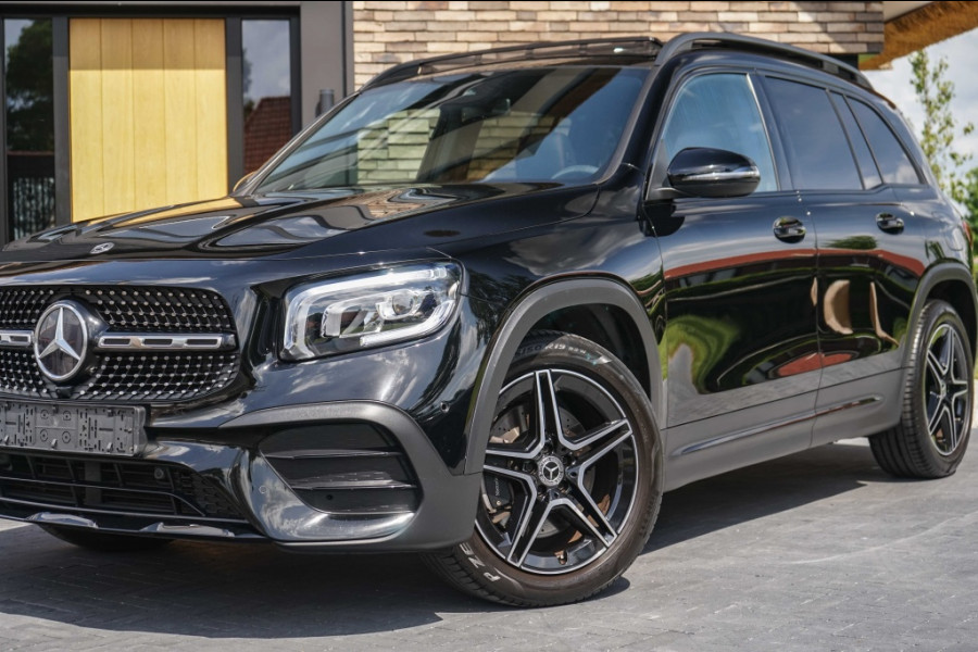 Mercedes-Benz Glb 250 AMG 225PK DCT-8 Pano/Sfeer/Night/Burmester