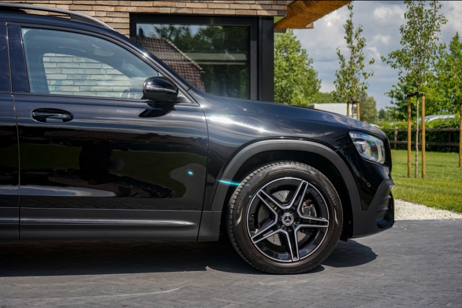 Mercedes-Benz Glb 250 AMG 225PK DCT-8 Pano/Sfeer/Night/Burmester
