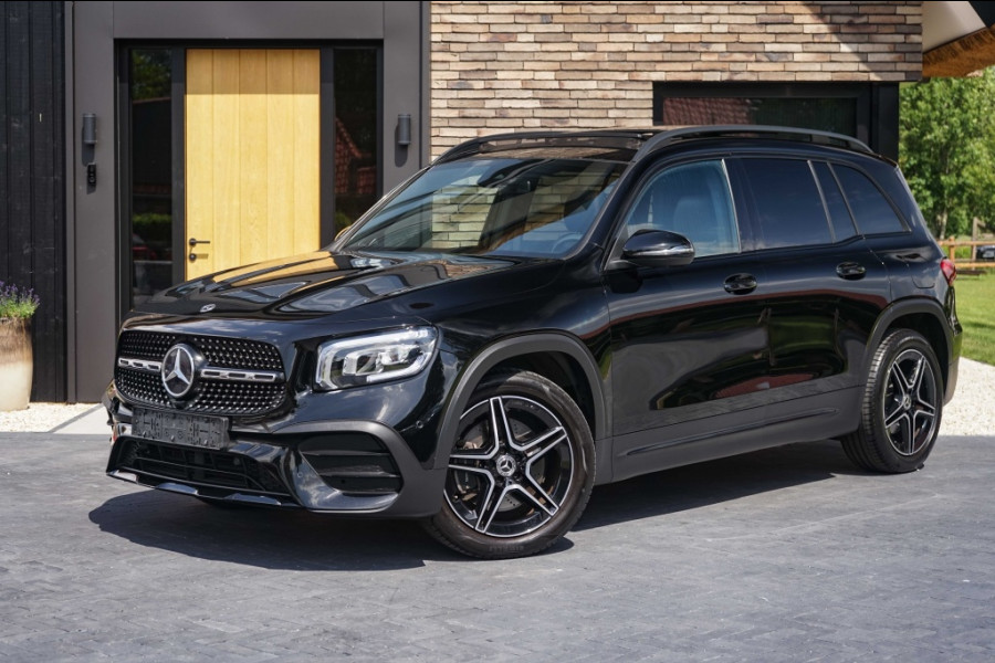 Mercedes-Benz Glb 250 AMG 225PK DCT-8 Pano/Sfeer/Night/Burmester