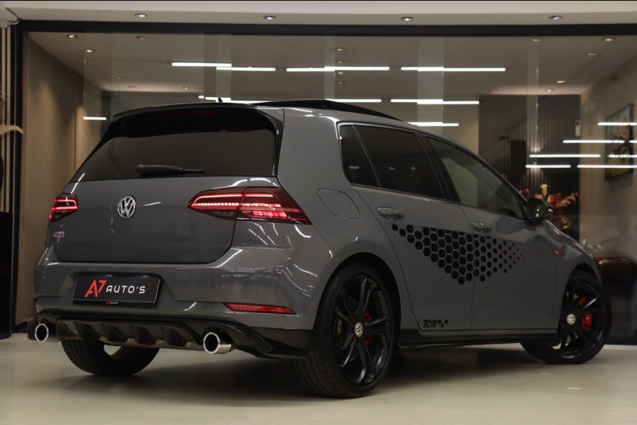 Volkswagen Golf 2.0 TSI GTI TCR /PANO/CAM/KEYLESS/ACC/LANEASSIST/VOL