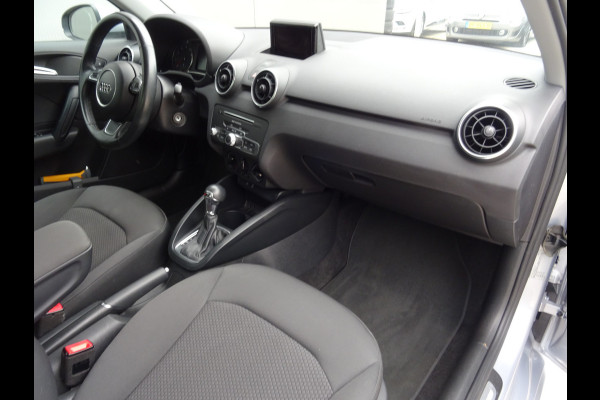 Audi A1 Sportback 1.0 TFSI Adrenalin * NAVIGATIE * S-LINE * LED !!