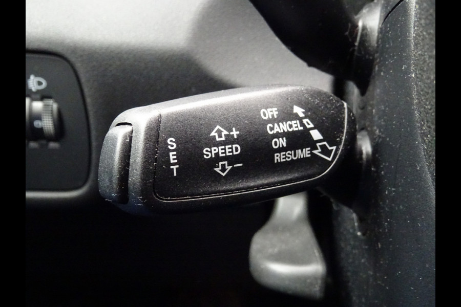 Audi A1 Sportback 1.0 TFSI Adrenalin * NAVIGATIE * S-LINE * LED !!